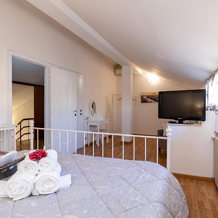 Attico Quarto Di Luna Verona Exterior foto