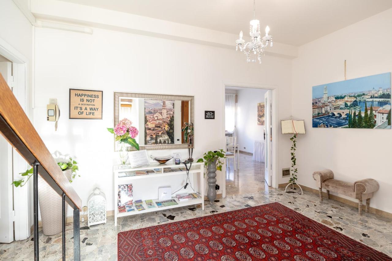 Attico Quarto Di Luna Verona Exterior foto